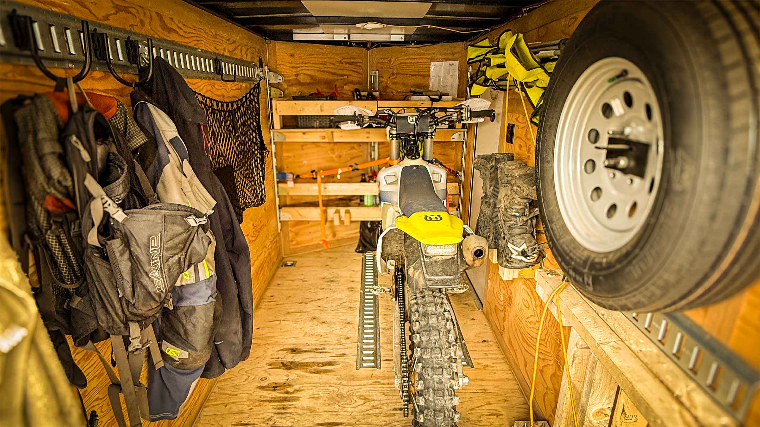 dirt-bike-trailer enclosed cargo dirt bike rental