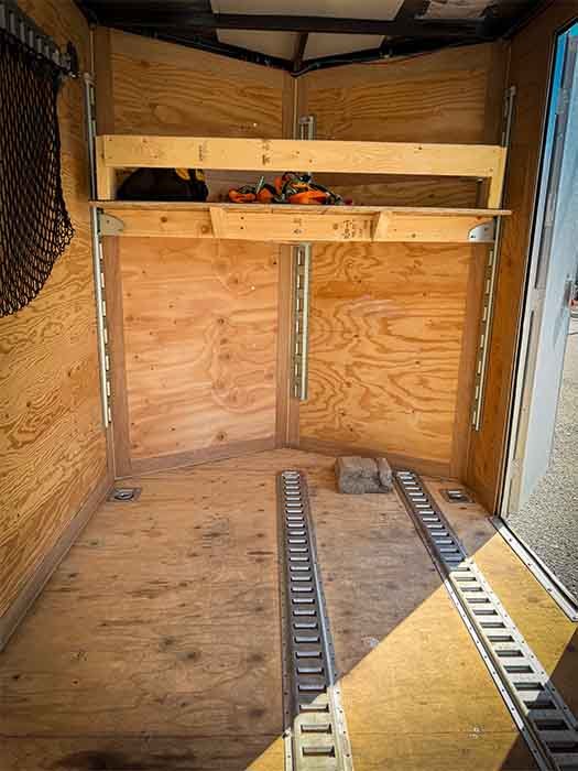 enclosed cargo rental