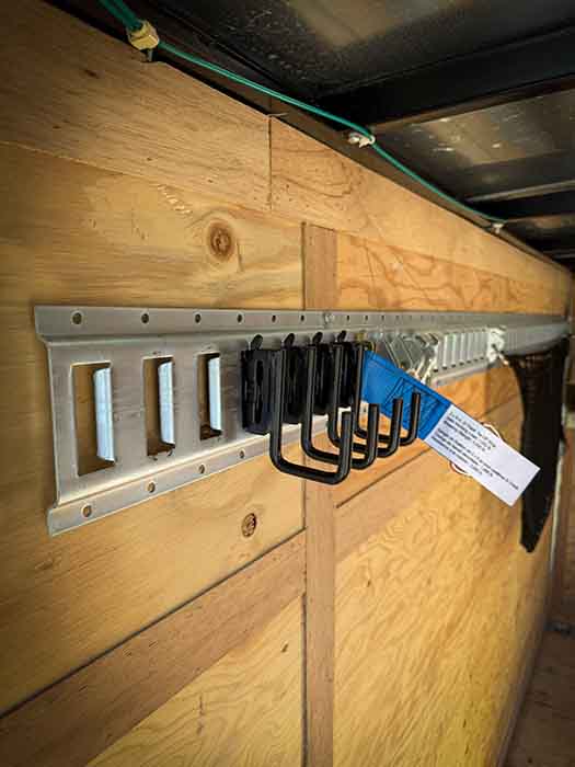 enclosed cargo rental